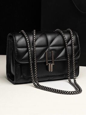 🌺 NewQuilted Chain Shoulder Bag in Black